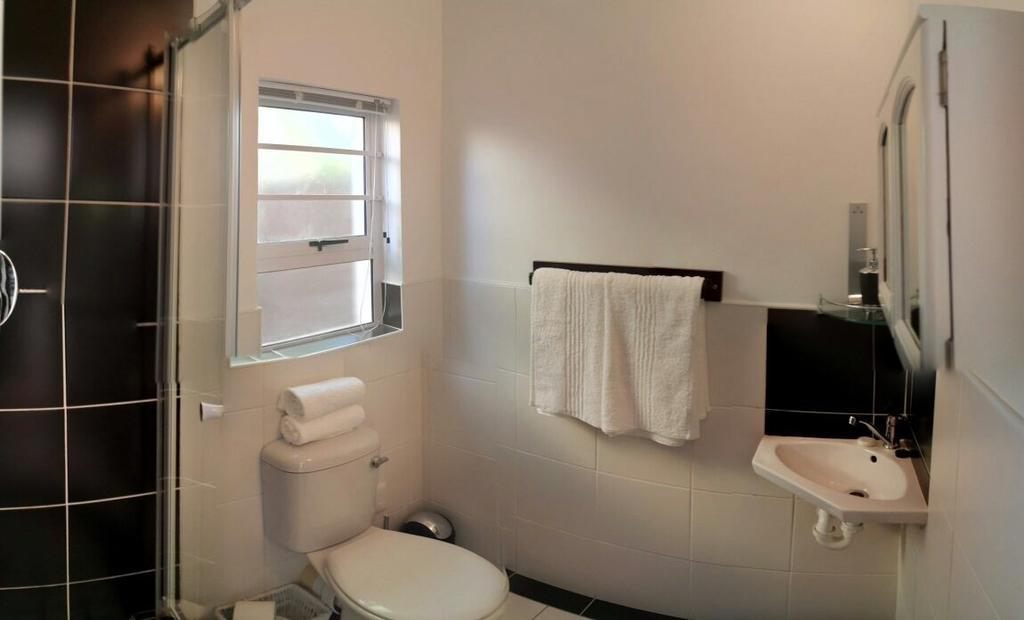 Two Door Cottage Кейптаун Номер фото